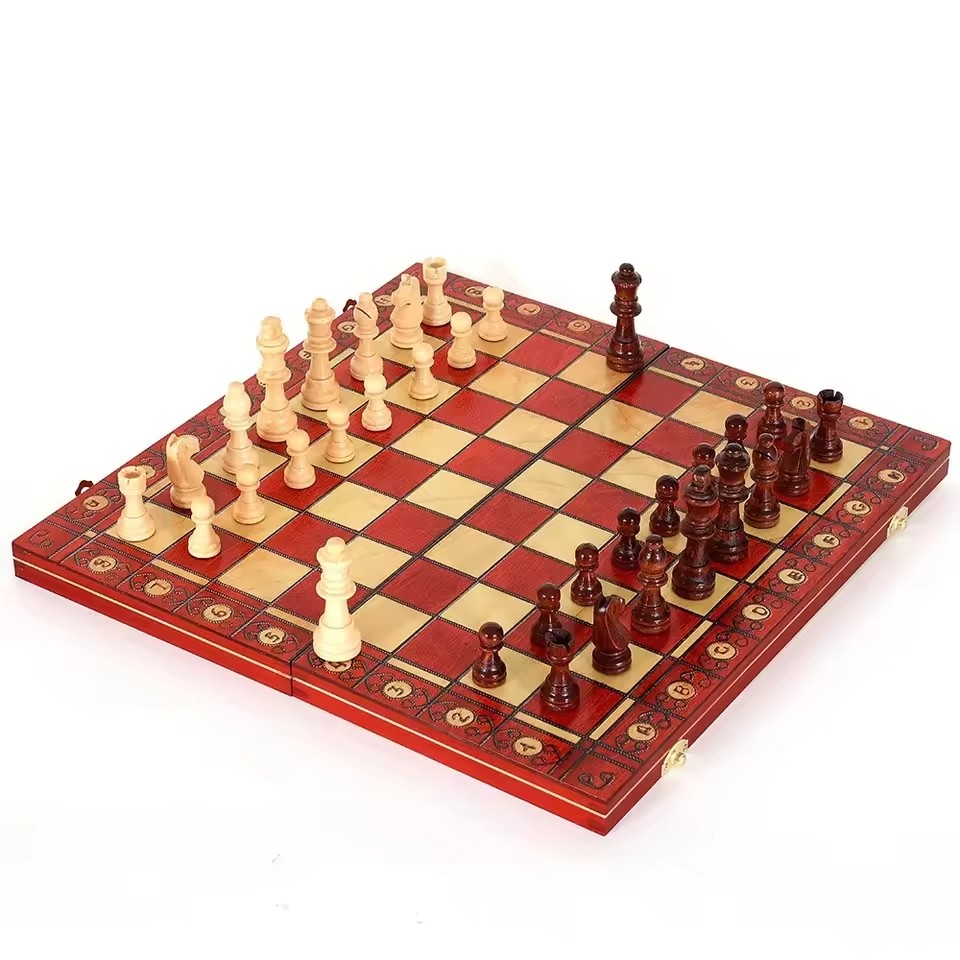 Folding Wooden Portable Chess  – Board Game Yearbook Bewertung und Preis