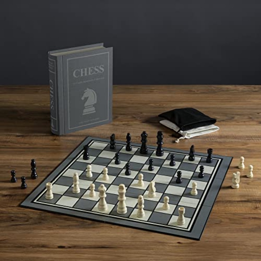 Chess Vintage Bookshelf Editio – Board Game Yearbook Bewertung und Preis