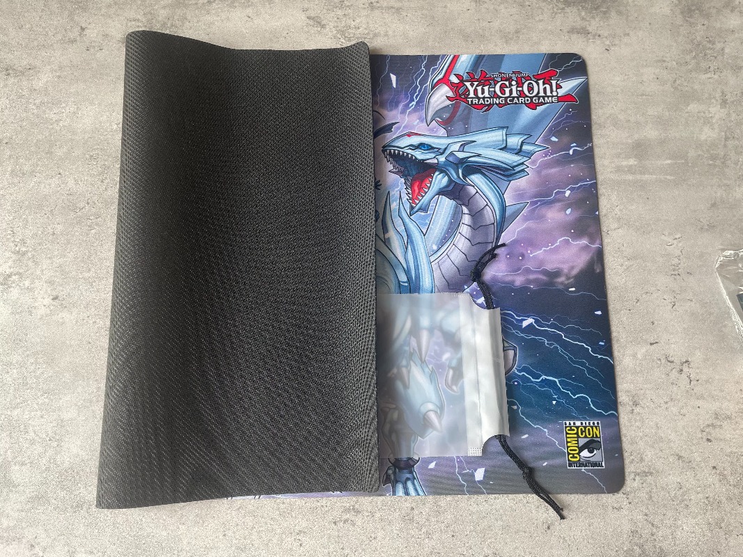 600x350mm Yu-Gi-Oh! Dragon Mas – Board Game Gi Bewertung und Preis